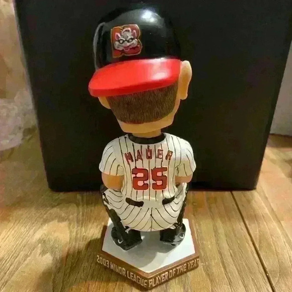 Joe Mauer Bobble Head - Picture 5 of 5